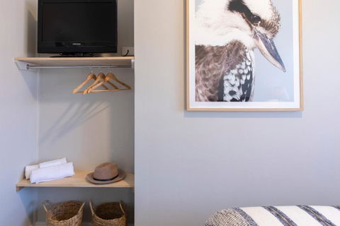 Robertson Public House And Kitchen - Accommodation Sunshine Coast 1