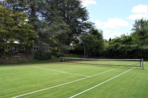 Robin Hill Manor - Accommodation Sunshine Coast 1