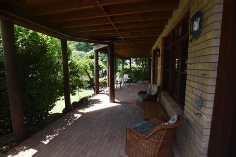 Rockwall Avoca Beach - Accommodation Sunshine Coast 1