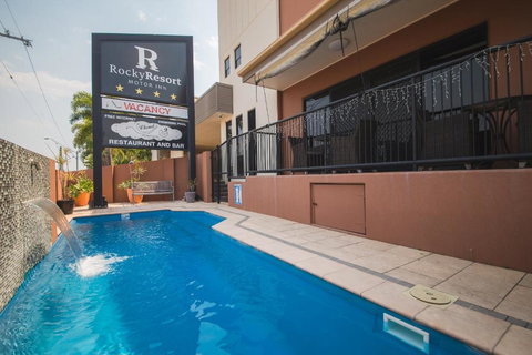 Rocky Resort Motor Inn - Accommodation Sunshine Coast 0