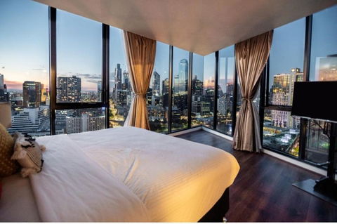 Rome Sky Villa - Accommodation Sunshine Coast 0
