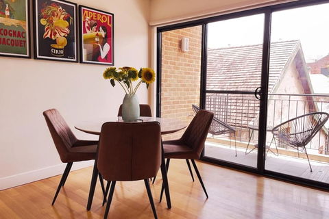 Rooftops On Henrycentre Of West End Cafes - Accommodation Sunshine Coast 2