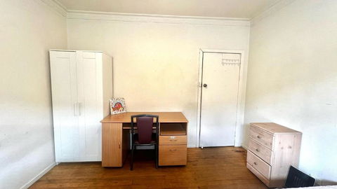 Room Near Tullamarine Airport - Accommodation Sunshine Coast 0