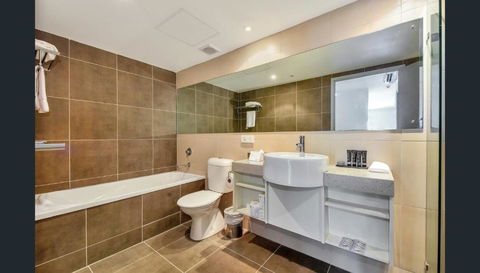 Room With Kitchen At Pandanus - Accommodation Sunshine Coast 1