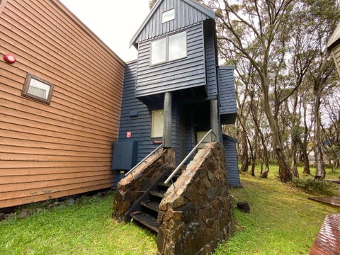 Ropers - Accommodation Sunshine Coast 0