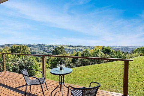 Rosebrook Cottages - Accommodation Sunshine Coast 0