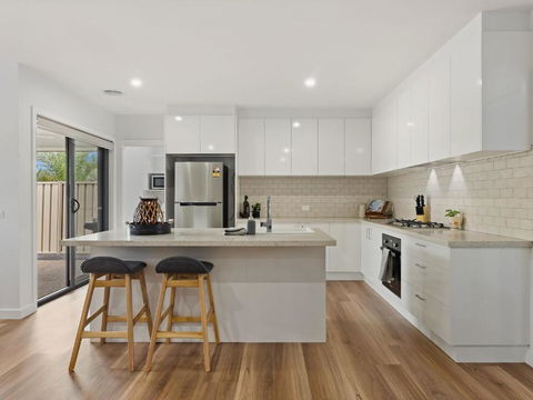 Rosella Retreat - Accommodation Sunshine Coast 3