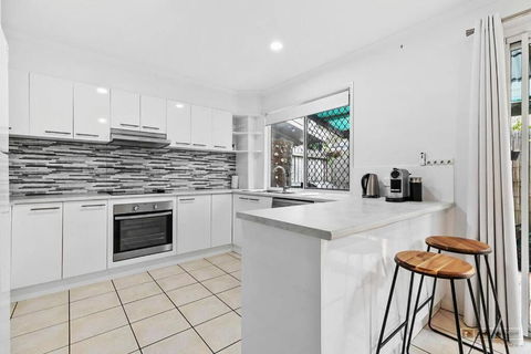 Rosella Rise! - Accommodation Sunshine Coast 1