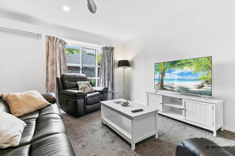 Rosella Rise! - Accommodation Sunshine Coast 3