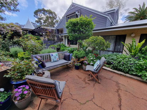Rosewood Guesthouse - Accommodation Sunshine Coast 3