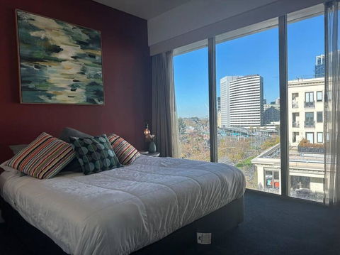 Royal Garden Residence - Accommodation Sunshine Coast 0