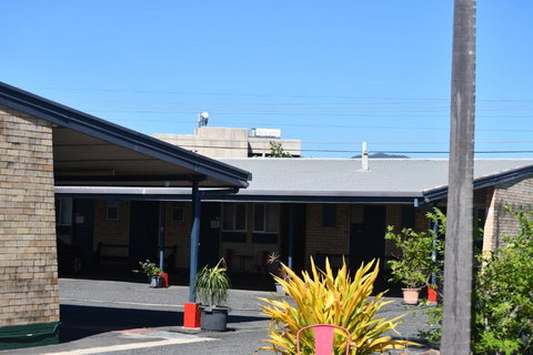 Royal Residences Rockhampton - Accommodation Sunshine Coast 3