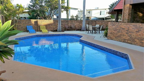 Royal Palms Motor Inn - Accommodation Sunshine Coast 2