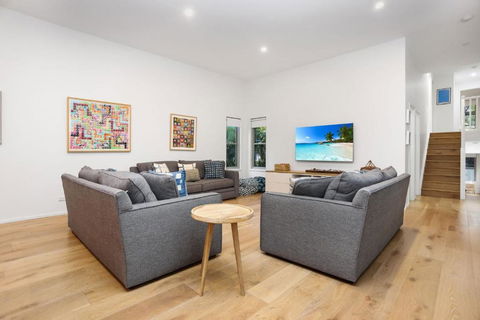 Russell Street Retreat - Accommodation Sunshine Coast 2