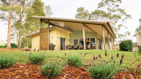 RUST - Accommodation Sunshine Coast 1