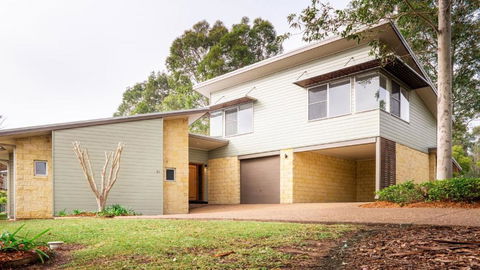 RUST - Accommodation Sunshine Coast 2