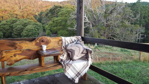 Rustic Hut Bush Retreat - Accommodation Sunshine Coast 0