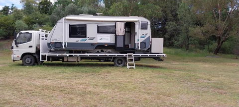 RV Caravan In Rural Setting On Edge Of Town Close To AgQuip - Accommodation Sunshine Coast 1