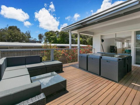 RYE/BLAIRGOWRIE FAMILY ENTERTAINER.. - Accommodation Sunshine Coast 0