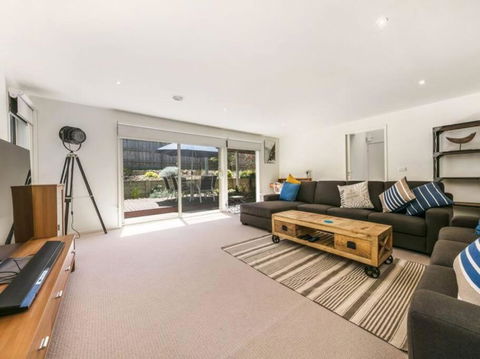 RYE/BLAIRGOWRIE FAMILY ENTERTAINER.. - Accommodation Sunshine Coast 3
