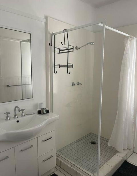 Salt Apartment - Accommodation Sunshine Coast 2