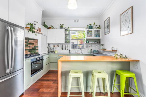 Saltbush Cottage In Fabulous South Fremantle - Accommodation Sunshine Coast 1