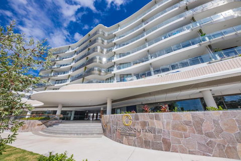 SALTWATER CALM@ The Cosmopolitan Unit 10508 - Accommodation Sunshine Coast 0