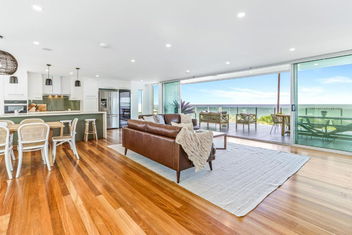 Saltwater, Sunrise Beach with Accommodation Sunshine Coast