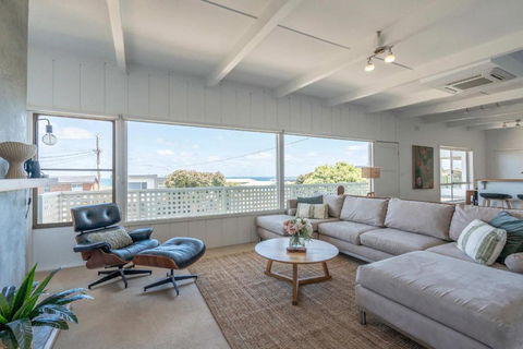 Saltwater Terrace With Panoramic Ocean Views - Accommodation Sunshine Coast 0