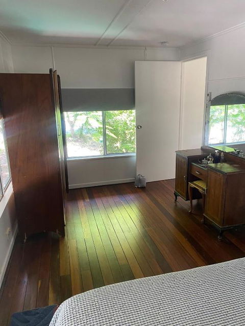 Samantha - Accommodation Sunshine Coast 2