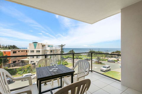 San Clemente Unit 4 24 Orvieto Terrace - Accommodation Sunshine Coast 3
