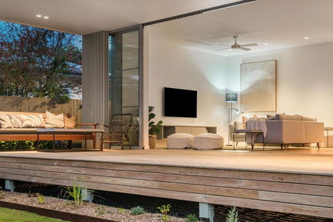 Sanctuary On Browning - Accommodation Sunshine Coast 2