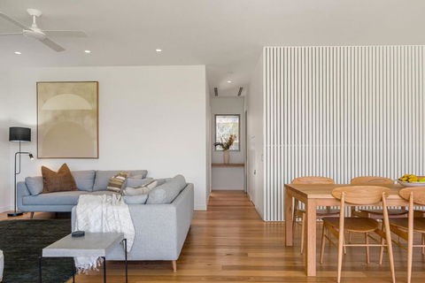 Sanctuary On Browning - Accommodation Sunshine Coast 3