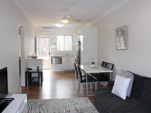 Sand Sea 5 - Accommodation Sunshine Coast 2
