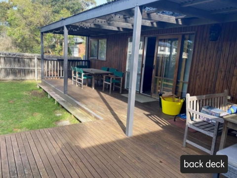 Sanders Beach House - Accommodation Sunshine Coast 1