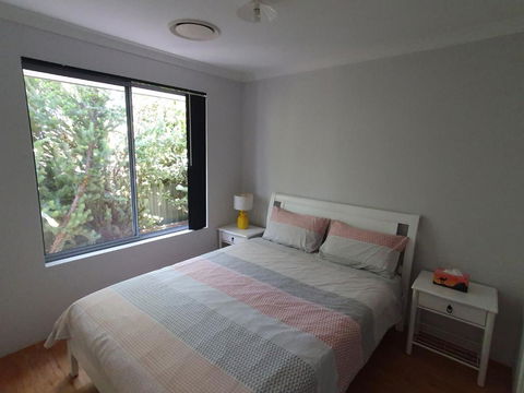 Sandalwood Guest Room - Accommodation Sunshine Coast 2