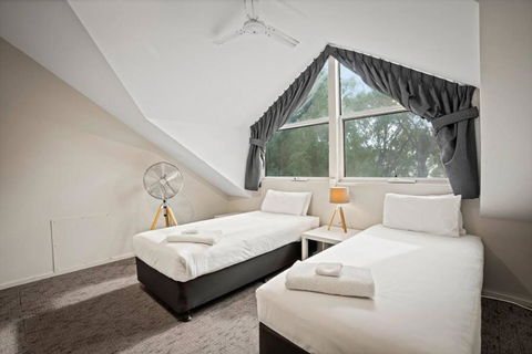 Sandblu: Resort Villa On The Beach - Accommodation Sunshine Coast 1