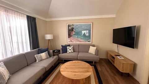 Sandblu: Resort Villa On The Beach - Accommodation Sunshine Coast 3