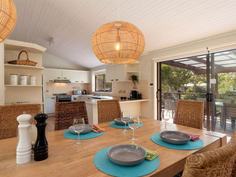 Sandcastles - Accommodation Sunshine Coast 3