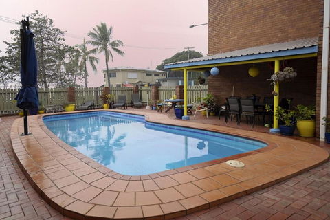 Sandpiper Motel - Accommodation Sunshine Coast 2