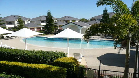 Sands 16, 20 - 22 Pacific Parade - Accommodation Sunshine Coast 1