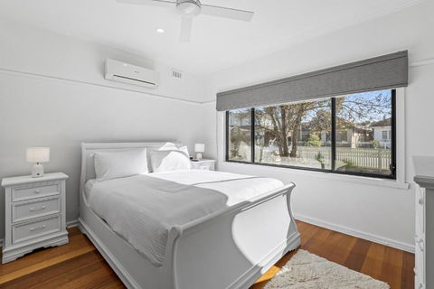 Spacious 3-Bed With Outdoor Dining Near Airport - Accommodation Sunshine Coast 1