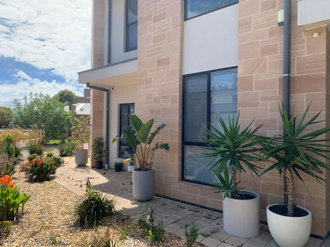 Stellar Suite - Accommodation Sunshine Coast 1