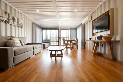 Stirling Estate Chalets - Accommodation Sunshine Coast 3