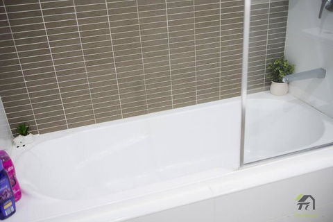 Sunshine Home In Canterbury Near To Campsie - Accommodation Sunshine Coast 3
