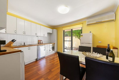 Swan River Applecross Heathcote Park 1BR Villa - Accommodation Sunshine Coast 3