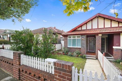 Sydney North Serene Retreat - Calm, Central, Comfort, - Accommodation Sunshine Coast 3