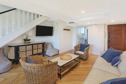 TARA7- On Trend At Taranaki - Accommodation Sunshine Coast 3