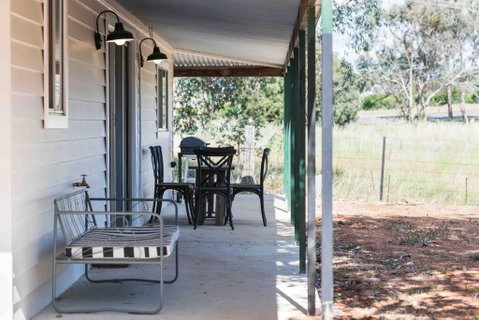 The Bungalow Cottage - Accommodation Sunshine Coast 2
