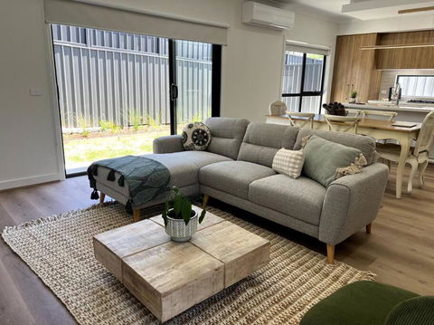 The Cosy Cottage - Accommodation Sunshine Coast 3